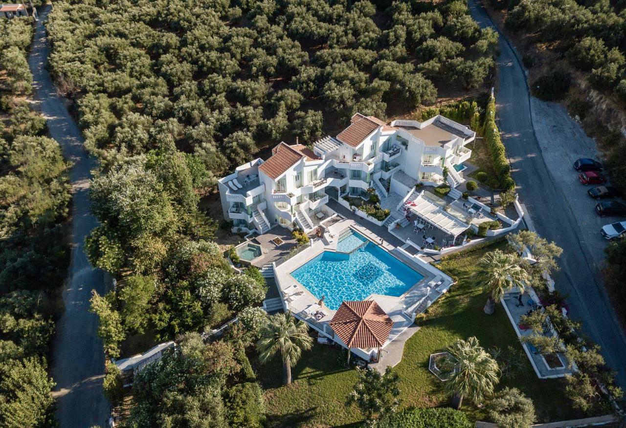 Life Apartmán Agia Marina